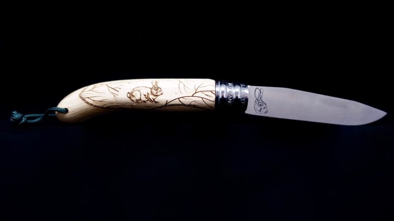 Couteau Verdier L’Alpage lapin en bois de hêtre by Décalé